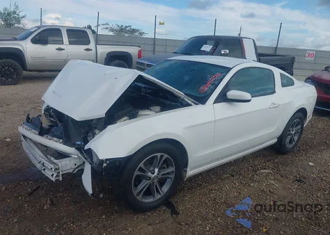 2013 Ford Mustang V6 Premium from USA, damaged, VIN 1ZVBP8AM8D5245350